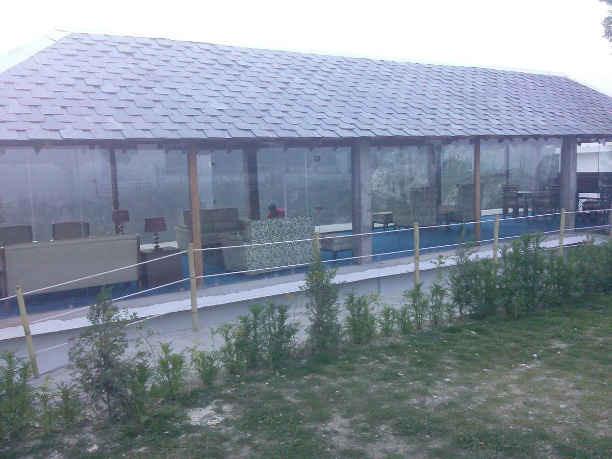 لانسداون Astrevue Resort المظهر الخارجي الصورة